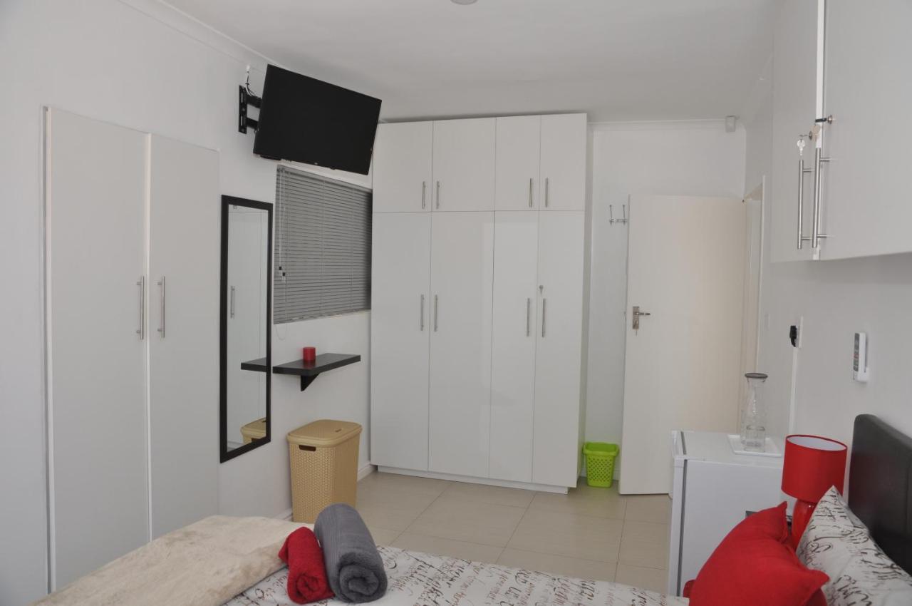 קייפטאון Surrey B&B מראה חיצוני תמונה