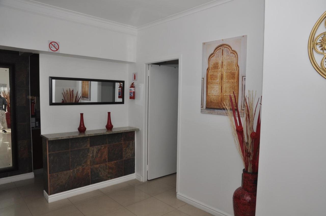 קייפטאון Surrey B&B מראה חיצוני תמונה